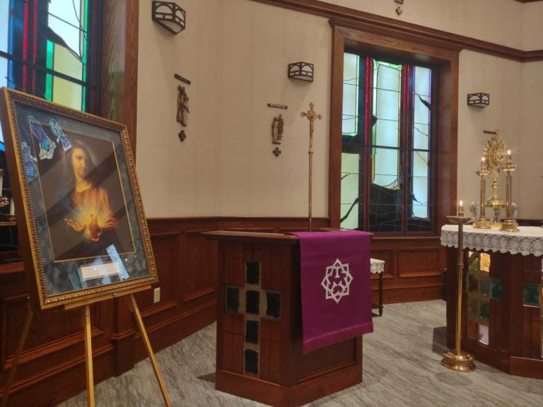 Travelling Sacred Heart Icon